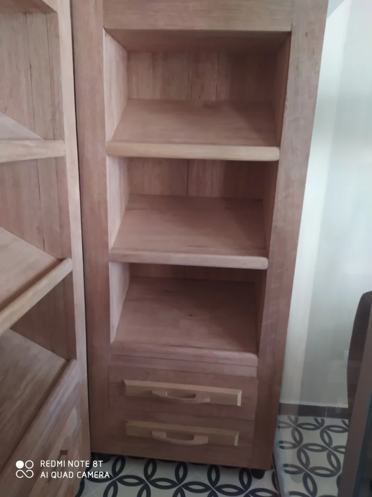 MUEBLE HUMIDOR DE TABACOS